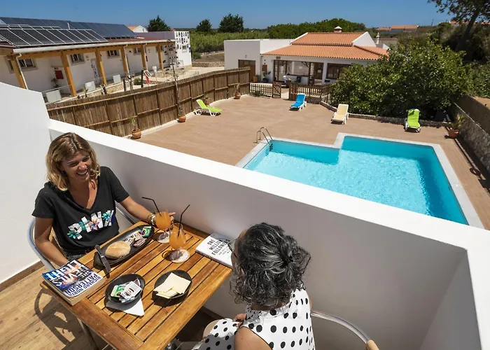 Sagres Sun Stay - Surf Camp&Hostel